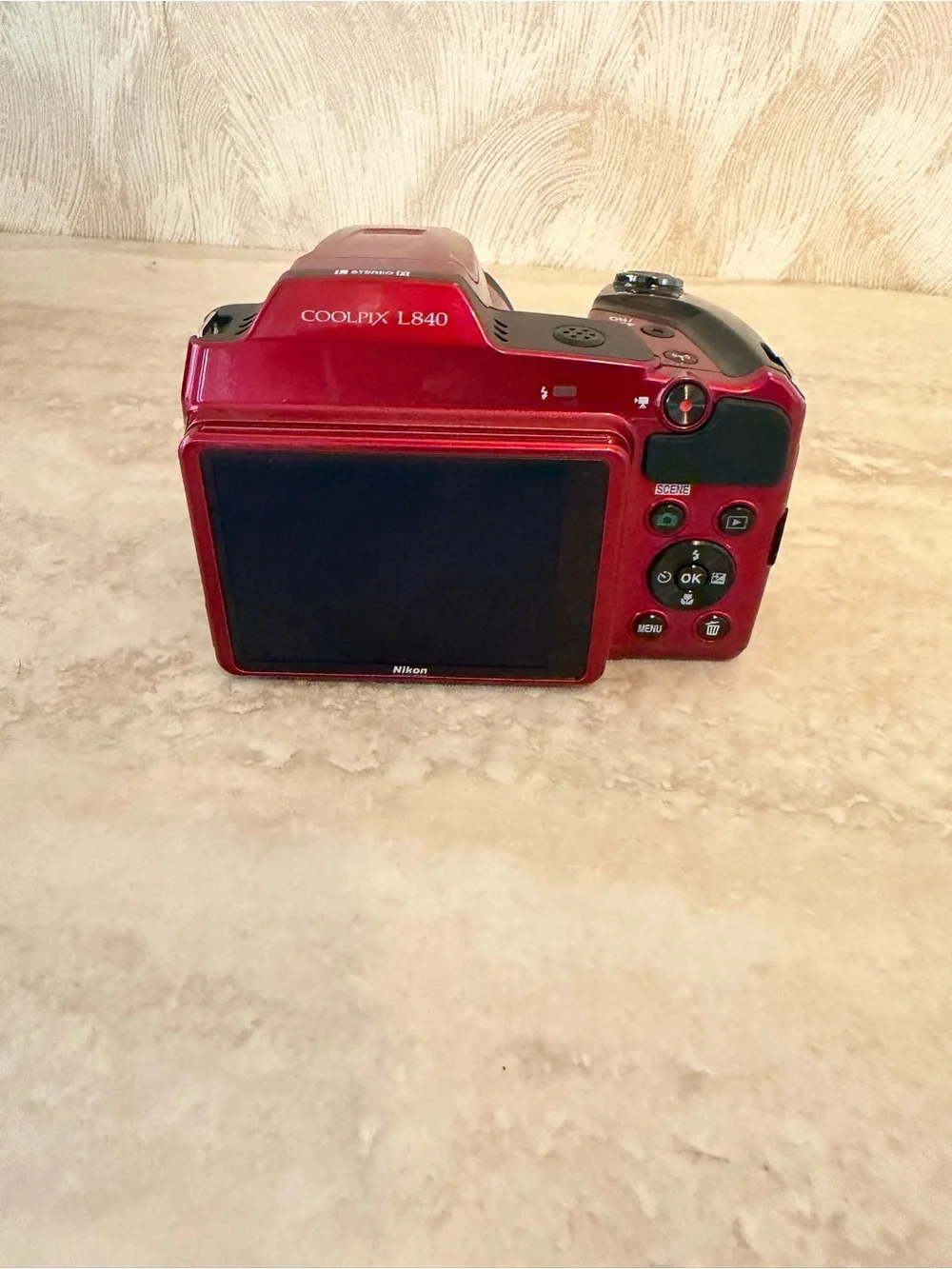 Nikon COOLPIX L840 16MP Digital Camera – Rare Red Color – Like New!